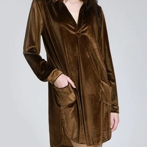 Velvet long sleeve short dress